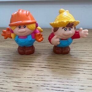 Little Tikes Construction Girl & Farmer
